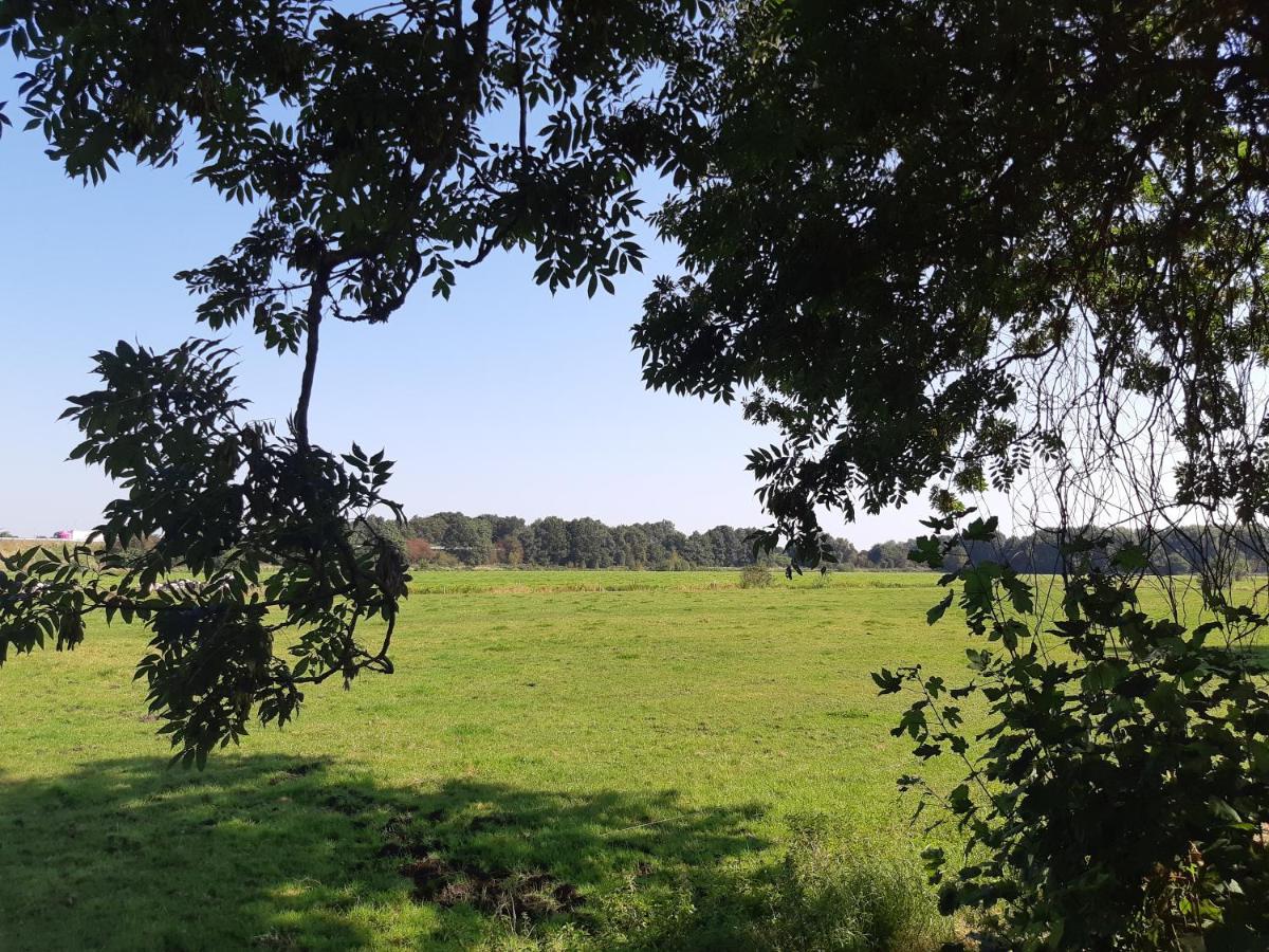 Monteurzimmer Ausma Boen 2 - Vakantiehuis Rust & Ruimte Bunde  Esterno foto