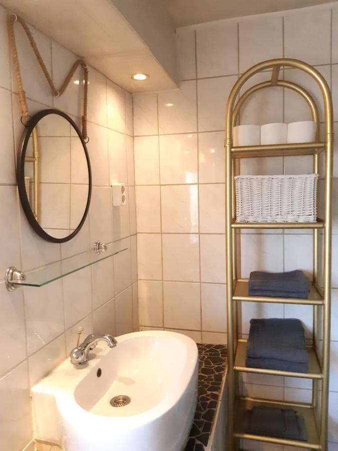 Monteurzimmer Ausma Boen 2 - Vakantiehuis Rust & Ruimte Bunde  Esterno foto