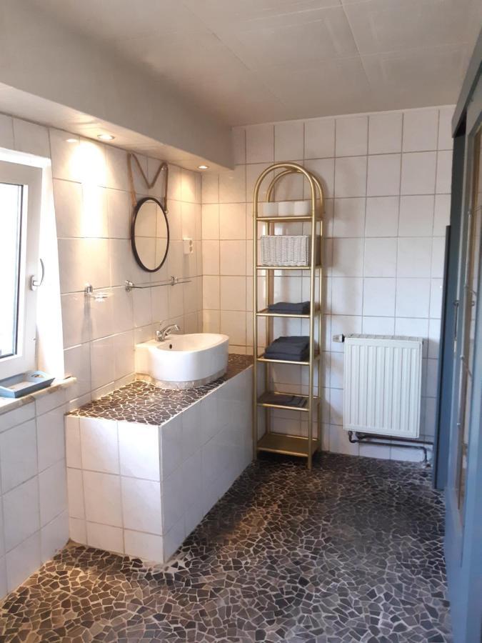 Monteurzimmer Ausma Boen 2 - Vakantiehuis Rust & Ruimte Bunde  Esterno foto